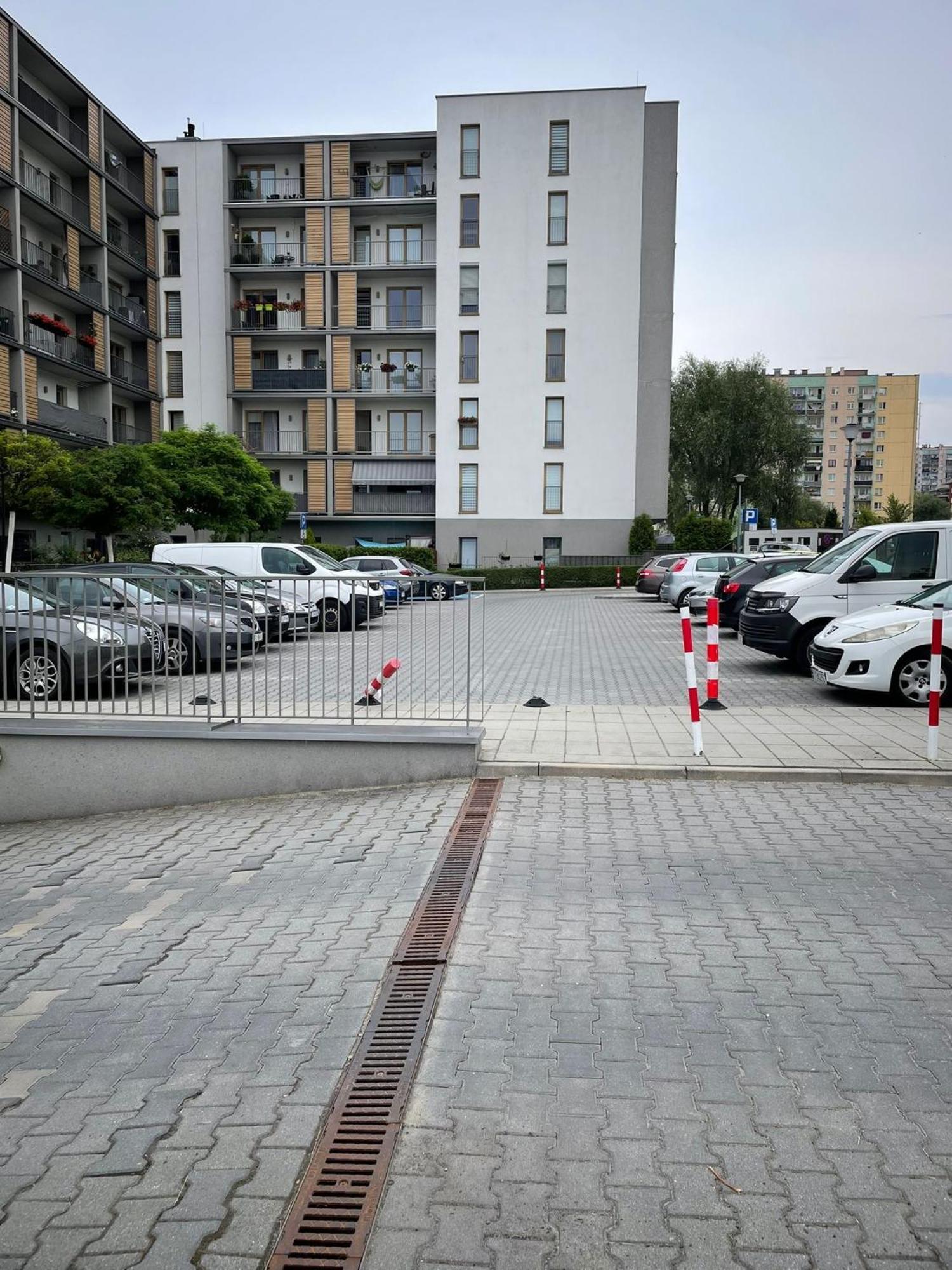 Apartament Laura Z Ogrodkiem Kielce Exterior foto