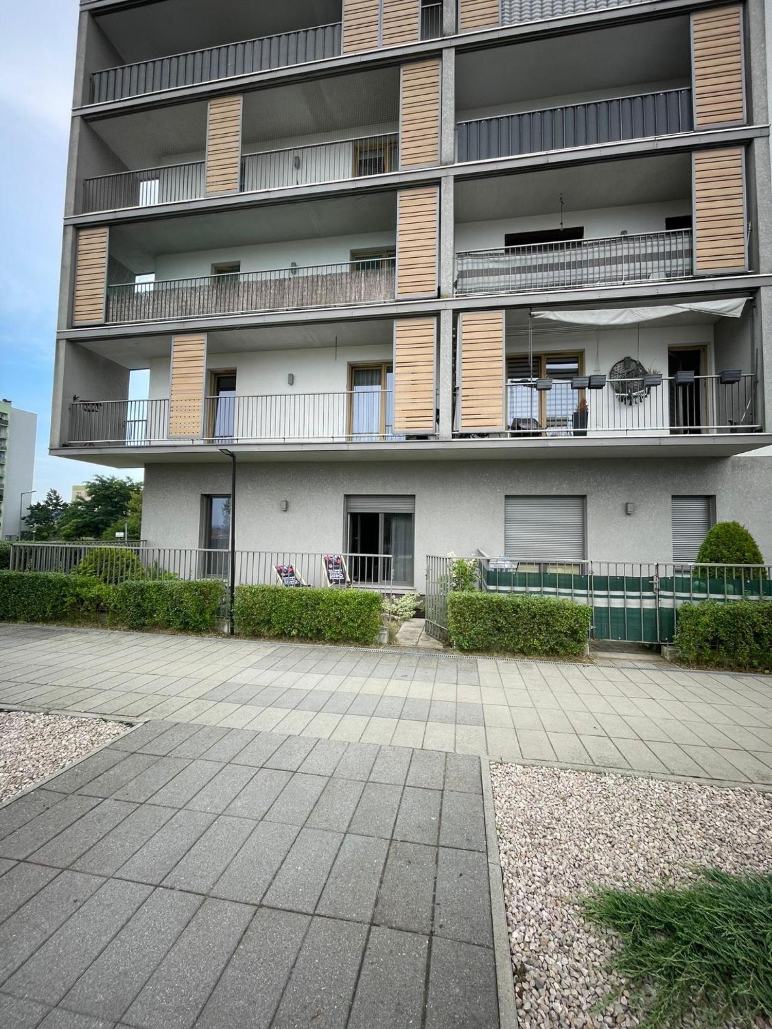 Apartament Laura Z Ogrodkiem Kielce Exterior foto